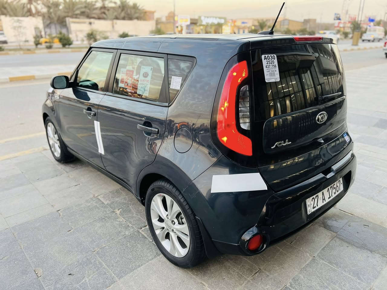 السلام عليكم 
رجاء مكلف بالنشر 
للاستفسار ***********
كيا صول موديل 2016 وارد أمريكي رقم ذي قار  دولي سنويه مشروع وطني ل30  تحويل مباشر محرك 2000  سياره جاهزه تراي حلو ماشيه 111 تبريد ثلج حداديه صدر امامي وخلفي كهربائيات كلها شغاله حادثها ب امريكا تبديل الباب الأمامي والخلفي صفحه السايق وصبغ جاملغ امامي والباقي ليبل واحد بجم ع كبسه الشركه مواصفات السياره شاشه كأمره خلفيه حساسات تحكم ستيرن مراءه شفط  السعر 105 مكان السياره ناصريه رجاء بس الشراي يتصل
