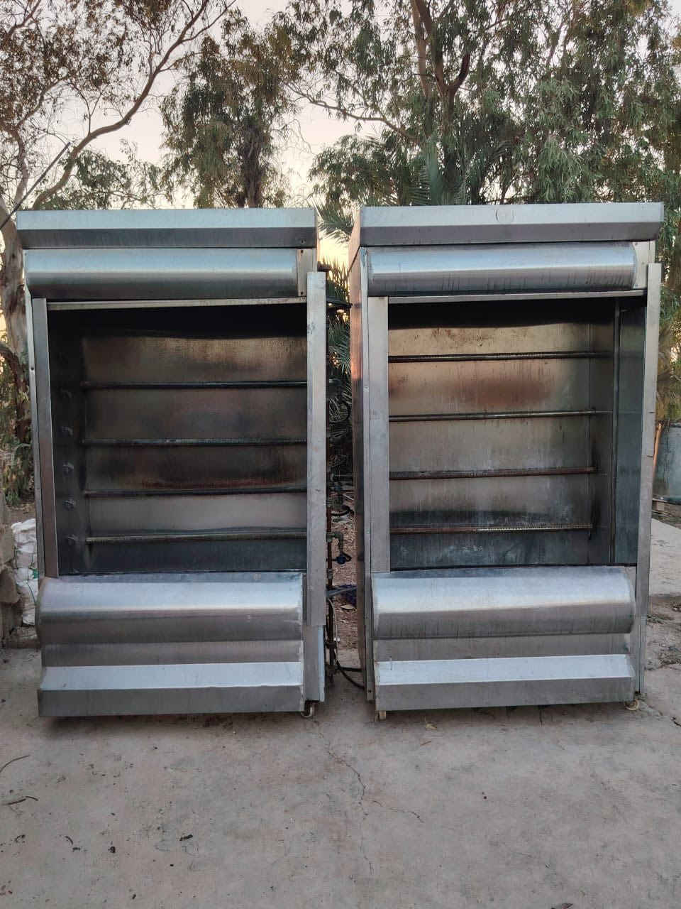 السلام عليكم
شوايه فحم استعمال قليل هي والدكت والساحبه السعر 450
شوايه دجاج 8 شيش ستيل غذائي استعمال كلش قليل نضيفات سعر الوحده 450 مكاني بغداد الدوره ***********
