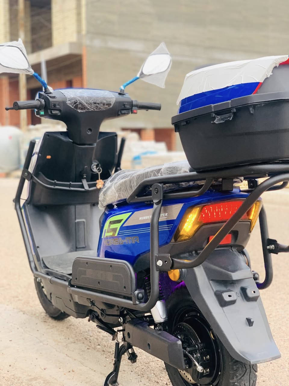 سلام عليكم ماطور شحن للبيع نوع سكنس شبح 👻 من شركة ((KORAE-MR))مستخدم شي قليل جدااا 6بطاريات على الفحص شرط الفحص تفحص يلة تأخذ فول مواصفات كهربائيات كلها شغالة لون ازرق 💙مميز جدا شخط مابي شرط أربع 4️⃣ سرع تايرات جدد بي نظام أمان وبي نظام يرجع بك جنطة إضافية الماطور جديد السعر 550وبي مجال قليل جدا للشراي وللطيبين المكان الأنبار الرمادي الرقم للتواصل ***********
