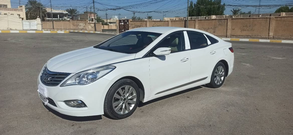 ازيرا موديل 2014
الرقم اربيل الماني بيها وكاله باسمي تحويل أو وكاله مضمونه 
جاهزه ما بيها اي نقص سياره مال جناي بدون حادث  فقط كما مبين بالسونار المرفق مع الصور السعر النهائي.. قفل 115 ورقه  تعال وشوف بعينك واحكم واللي يحب تفاصيل اكثر يتواصل وياي عبر الارقام...
***********
***********
