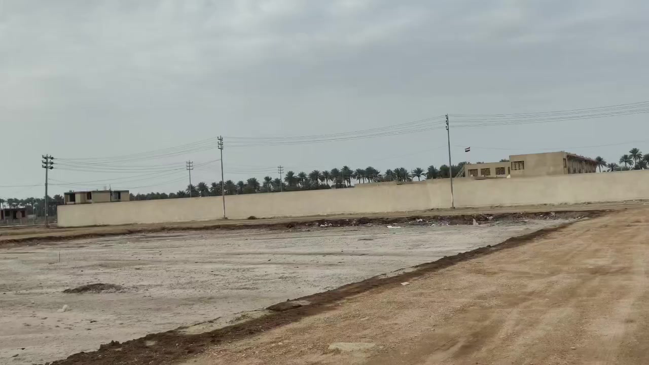 قطعة طابو صرف موقع منيز المساحة 140 متر الواجهة 10 والنزال 14
العنوان مقاطعة 89 خلف سايلوا الجزائر 
رقم الهاتف 
‏‪0782 482 3670‬‏
