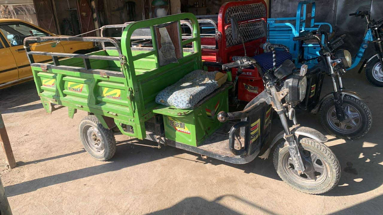 ستوته شحن البيع بطاريات جدد المكان ابو غريب الحصوه السعر ٦٠٠ وبيه مجال قليل ***********
