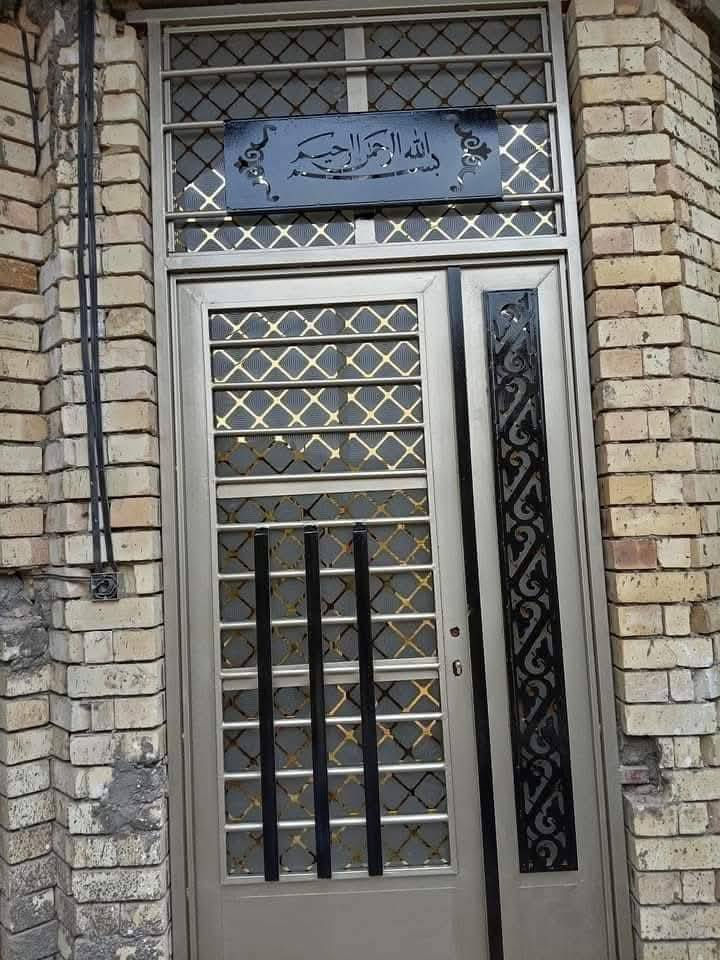 مستعدون صبغ شبابيك وأبواب🚪مع تنضيف بسعار مناسبه وعم***********
