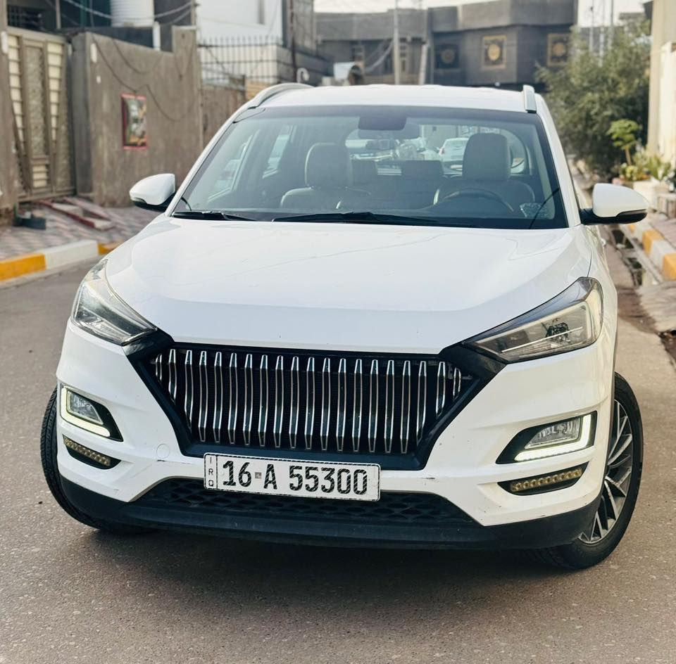 توسان 2020 خليجي حرة مكفول ( عدا شخطة دراجة في باب خلف السايق موضحة بالصور)
مكان السيارة السماوة/ الرميثة
كير ، محرك ، تبريد ✅ ماشية 138 الف
*مرقم قادسية (حرة)
*بصمة
*ثلاث وضعيات قيادة
*ترحيب ابواب
*كشنات جلد
*لايت اوتو خمس عدسات
*لايت دوار مع الاستيرن
*كشنات امامية كهربائي
*كير 6 نمر
*تبريد قطعتين
*ثلاجة بالجكمجة
*حساسات خلفية
*شاشة + كامرة خلفية
*دواخل صاجي
*مانع انزلاق ABS
*شاحن وايرلس
*تحكم ستيرن
*مري شفط + اشاير بالمري ‭

مكلف بالنشر للاستفسار
صاحب السيارة 👇🏻
0782 960 8979‬
