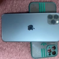 ايفون 11 بروماكس اللون اسود 🖤 الذاكره 256❤️ بطاريه75بلاد السعر340  وبي...