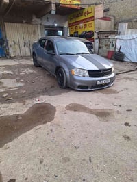 دوج افنجر 2013 مكينه 3600 كامرة شاشه داخل جلد سيارة مصبوغه عام جماليه ...