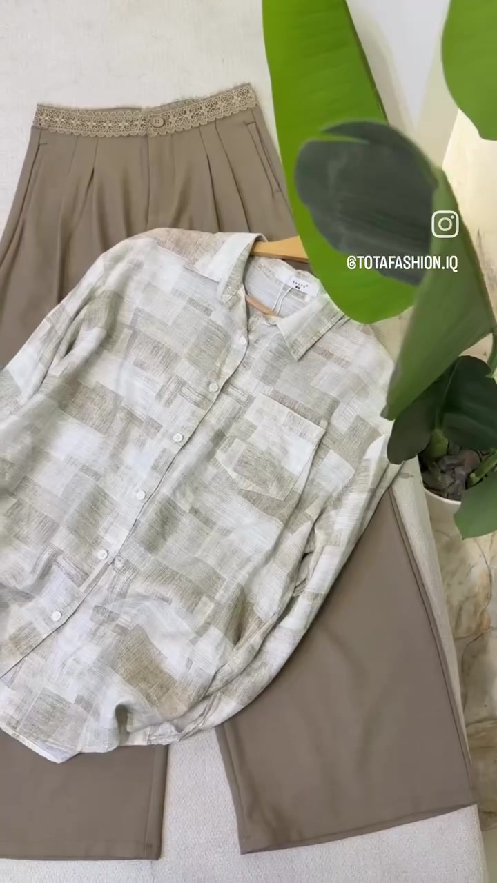 مرحبا بنات 🌸
شوفولي جمال القميص والكيلوت ❤  وكلشي متوفر عدنه ملابس طلعه 😍عنوان المحل كميرة قرب جامع الزهراء مقابيل دكتورة سارة🤍 موجودين من ساعه 11 الصبح الى 12 ليلا تنورونه بكل وقت 🤍✨ رابط صفحتنه بالانستغرام 😘https://www.instagram.com/totafashion.iq?igsh=MTkyb292cnQyc2tiYg==


**إذا كنت صاحب هذا الإعلان وتريد حذفه لأي سبب، رجاءا أرسل رسالة إلى الدعم الفني**