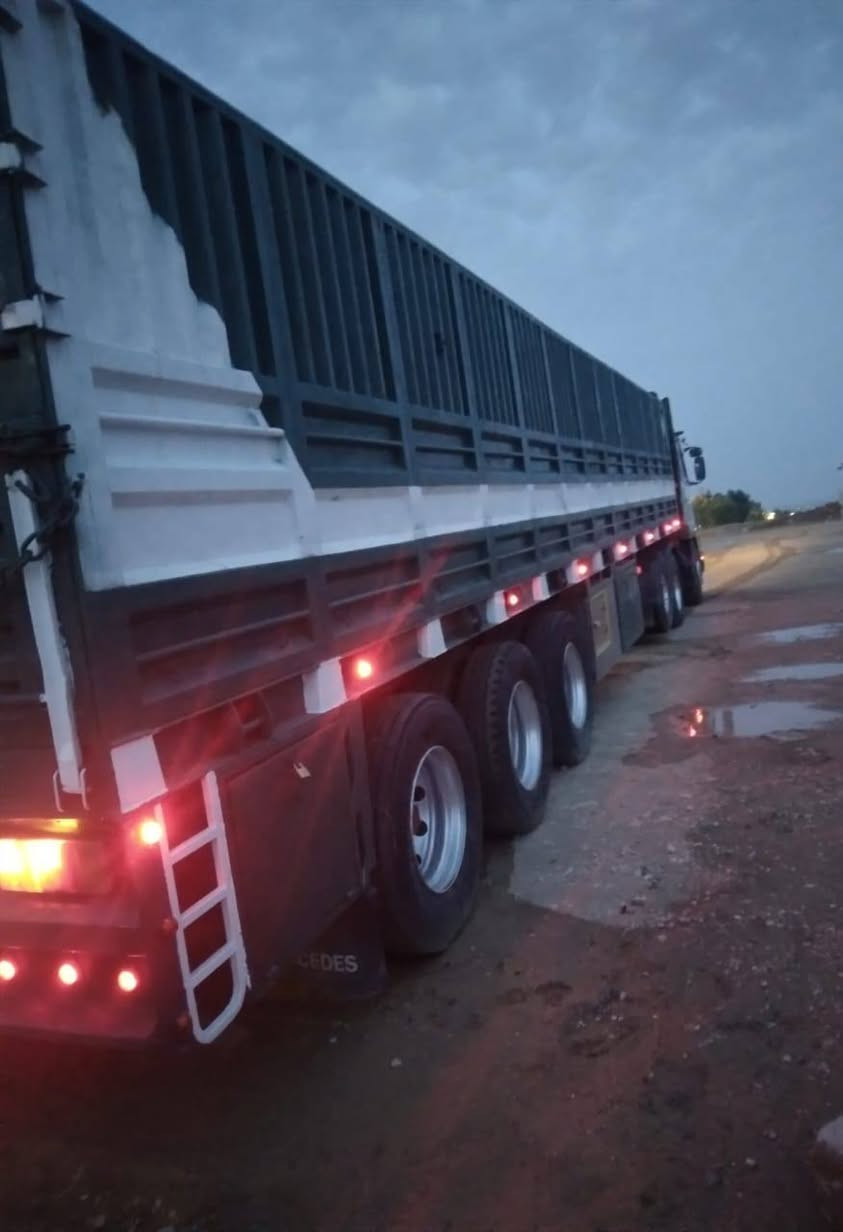 السلام عليكم
للببع تريلة  سكانيا بطه سنكل جوبليس 113 

موديل 1995 رقمه دهوك تحويل شرط 

مكينة فحمي 

الكير 900

شاصي 10

بم عادي 

عربانة ثلاثة محاوير أوربي تخم تواير 11 R
رقم الهاتف / ***********
العنوان / قضاء تلعفر
