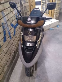 دراجة 100 ياباني بسعر مناسب للاستفسار 07712849739