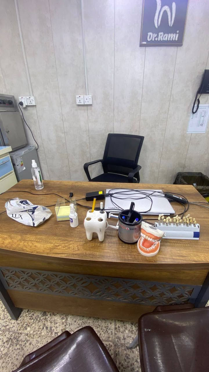 عيادة اسنان😍 بيع مستعل 🌹
⭕️بسبب هدم  المجمع الطبي  ⭕️
📍بغداد - ابو دشير 🧿🪬
💸٤مليوووون و ٩٠٠ قفل 🔒 💸
2 جير smart + Lc300✅✅
🩻🩻🩻
اشعه بورتبل +سنسر + لابتوب 
اوفن 📺
ادوات حشوات + جراحه 🛠️⚒️⛓️
***********
