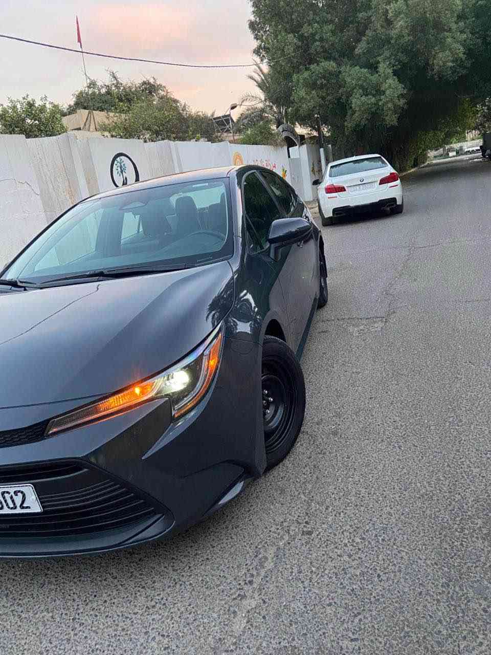 السلام عليكم شباب كورلا موديل 2024 LE وارد امريكي ياباني بانزين بجم كبس رقم بغداد بسمي تحويل مباشر

حجم المحرك : 2000

ضرر السياره : باب خلفيه يسار تبديل و جاملغ خلفي تبديل
                       و مصبوغات السياره جديده جدا

المسافه المقطوعه : 800 ميل زيرو

حالة الايرباك : برده فقط 

#مواصفات
شاشه
كامره 
رادار امامي 
رادار خلفي 
. تحديد مسار 
. توقف ذاتي 
. سياقه ذاتيه 
سايد بريك بصمه 
تحكم ستيرن 
نقاط عمياء 
معروفه مواصفات ال.  LE

السعر : 165$ و بيه مجال 

مكان السياره بغداد القاهره خلف جامع النداء
☎️ ***********  بيه وات ساب تحياتي للجميع بغداد, العراق
