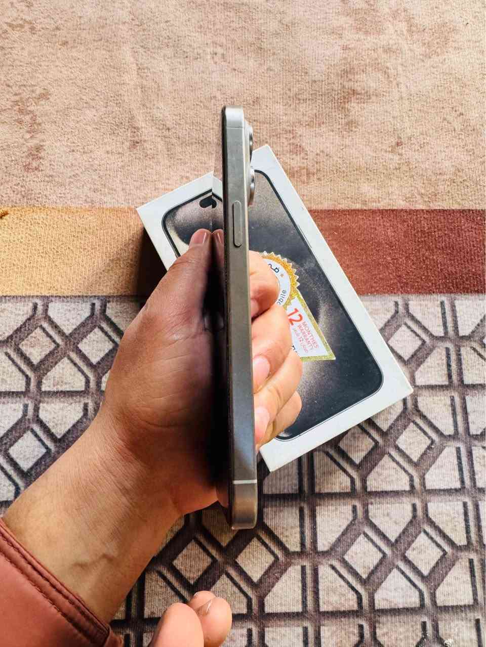 📱ايفون 15 برو ماكس
🔋بطاريه 90 عدد الدورات 688
📞دبل سيم كارت 
 نموذج M / ZAA شرق اوسط 
الجهاز نظيف كلش نظافته 100‎%‎
السعر مليون و75 
مكاني نجف - كوفه *********** النجف, العراق
