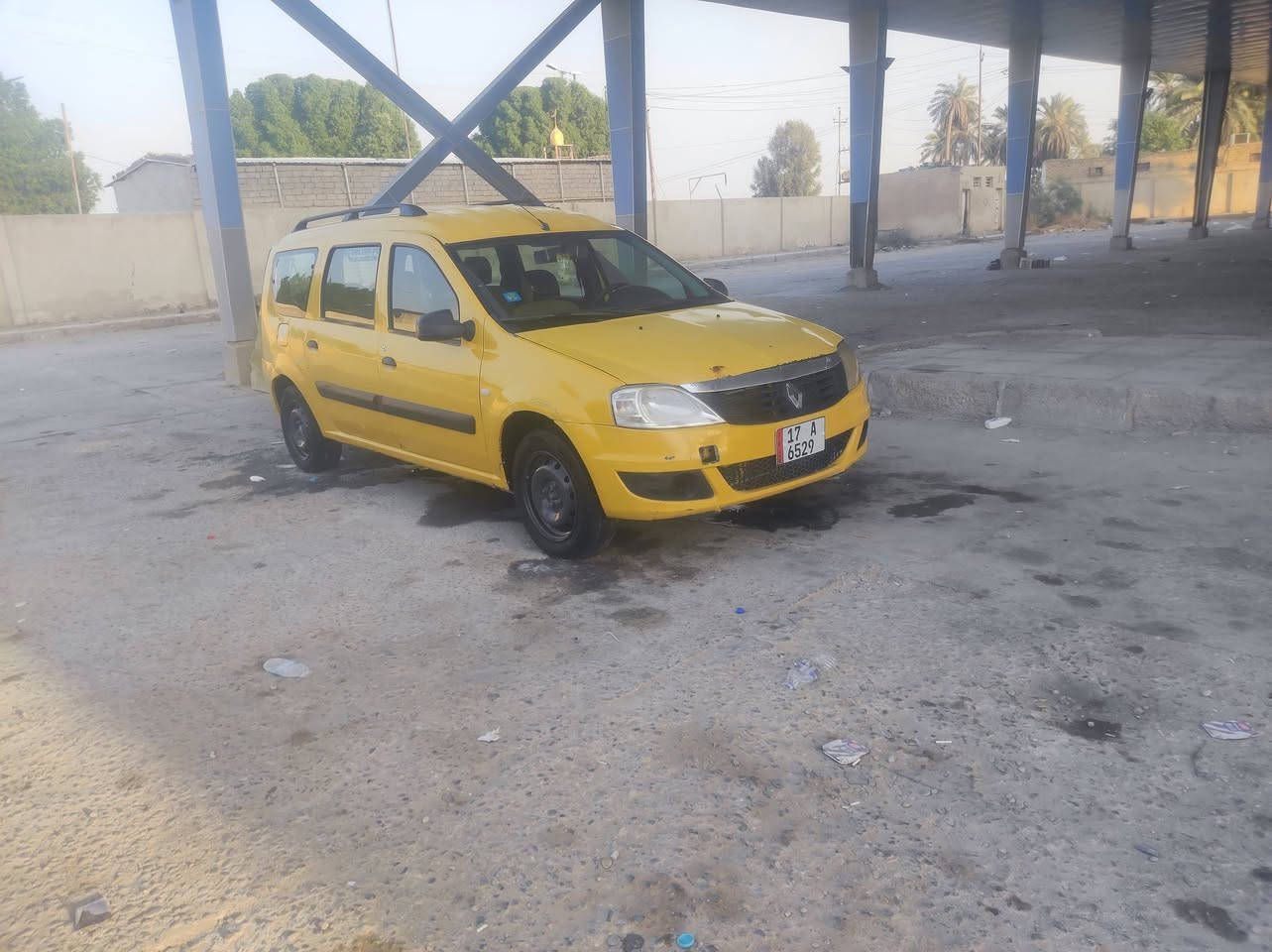 سلام عليكم رينو ٧ جاهزه للخير سنويه جديد خط وبحث جداد تخم تاير دوشمه  السعر ٥٤ بيهه مجال بسيط ***********مكاني سماوه قضاء الخضر
