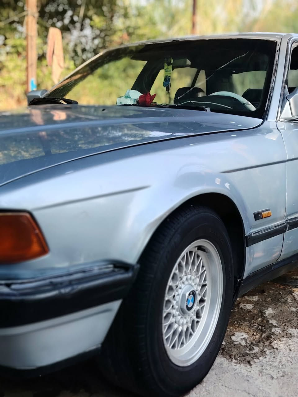 سلام عليكم بيم 735 موديل 1993 سياره جاهزه من كل النواحي تبريد شغال  سعره 35 وبيها مجال تحويل مباشر مكاني بغداد الدوره ابو دشير للاستفسار 
***********
***********
