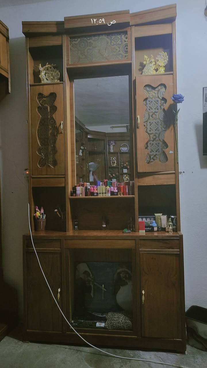 غرفه للبيع جديدة اخذتهه ب 900 والسعر الحالي  600مكان تأميم 8شباط


**إذا كنت صاحب هذا الإعلان وتريد حذفه لأي سبب، رجاءا أرسل رسالة إلى الدعم الفني**