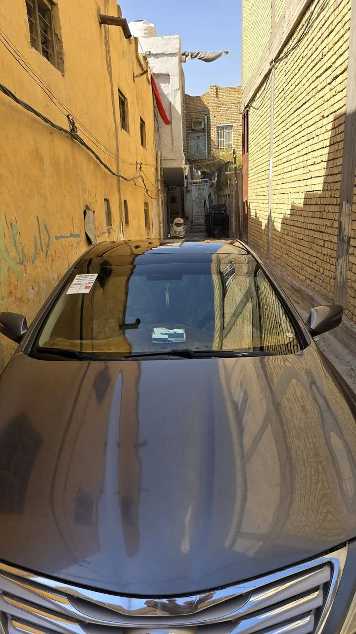 ازيرا 2013 وارد امريكي بيها جاملغ وبنيد بدون دواخل كير ومحرك مامفتوح شرط فول مواصفات وجاهزه  رقم بغداد باسمي تحويل مباشر للاستفسار ***********
