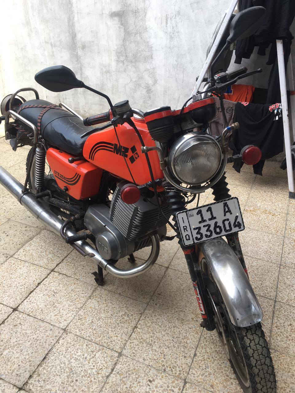 السلام عليكم دراجه mz موديل ٨٢ نضيفه اللماني ارقام انكليزي بغداد حي اور استفسار سعر ع هذا الرقم ***********
