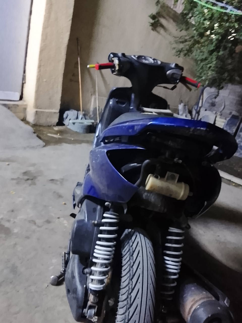 سلام عليكم سكنس كهربائي اكله شغاله سلف نكره دراجه حلوه السعر 450 وبيه مجال مكاني الزعفرانيه الرقم ***********
