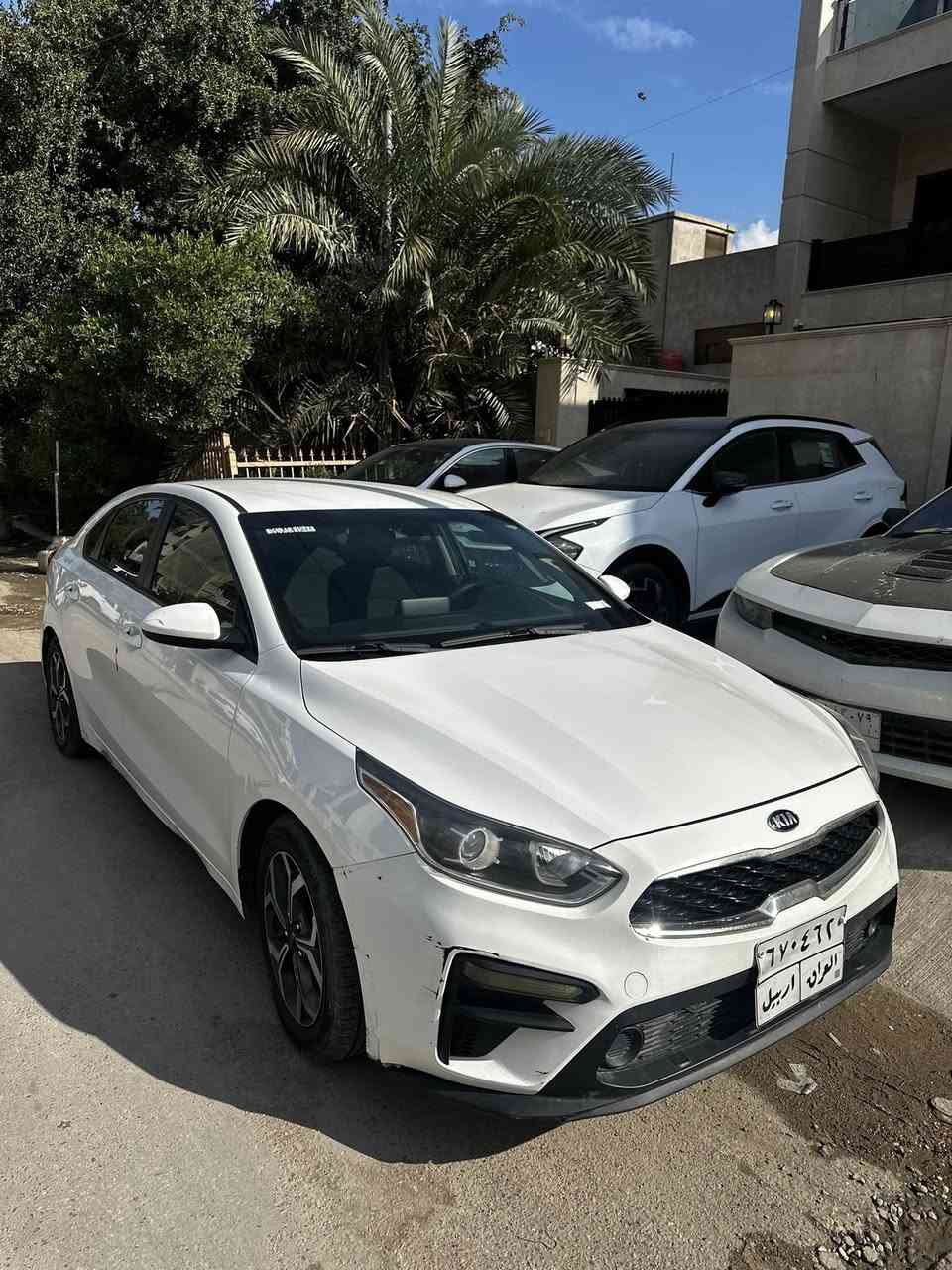 🚗 للبيع كيا فورتي 2019 – فرصة حقيقية 🚗
📌 وارد أمريكي
📌 ماشية 57 ألف كم فقط
📌 اللون: أبيض
📌 نظيفة جداً – استعمال شخصي

السيارة مريحة، اقتصادية بالبنزين، ومناسبة للاستخدام اليومي أو العائلة،
مكيف ممتاز، قيادة ناعمة، واعتمادية عالية.

💰 السعر: 138 ورقة (قابل للتفاوض البسيط)

📍 المكان: بغداد – العراق
 • “فحص كامل”
 • “جاهزة للفحص بأي مكان”
 • صور واضحة من الداخل والخارج

للاستفسار على واتساب الرقم 
***********

ابيع للاسبقية ومستعجل على البيعة، ممنون منكم جميعاً
