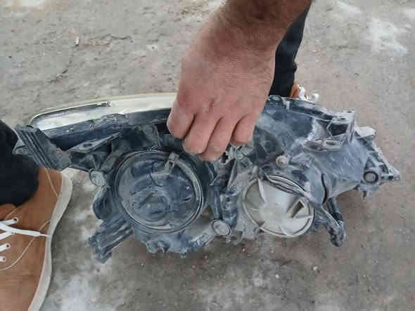 السلام وعليكم البيع مكان بغداد جديده مال سنتره خليجي ***********
