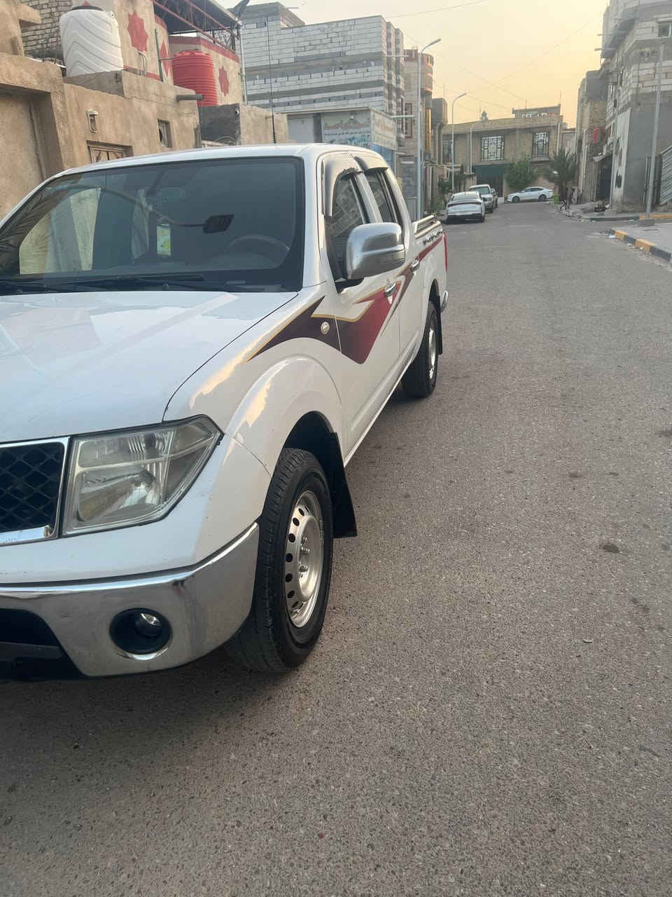 نيفاره االبيع مديل 11كير عادي.  رقم بصره بسمي حداده شاصي  مابيهن شي 
سياره بيها صبغ صفحه  اثر جراد  تجي وتفحص بعينك 
سعرها 90     مايشتري لا يعلق والي جوزته مشتغله يطفيها 
زبير حي الخطوه  اتصال  ***********
