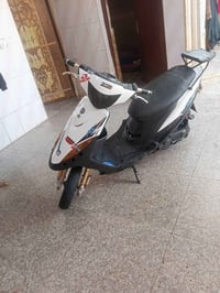 ماكس عدله • قضاء الحي