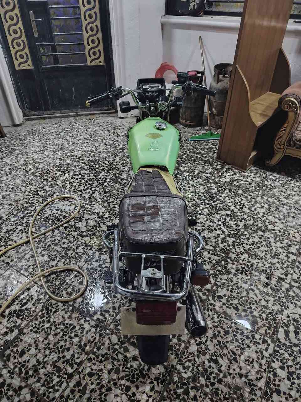 مديل ٢٣ عوزها شويا ترتيب ٤٥٠ وبيها مجال بغداد الشعله الخطيب الزراعي ***********
