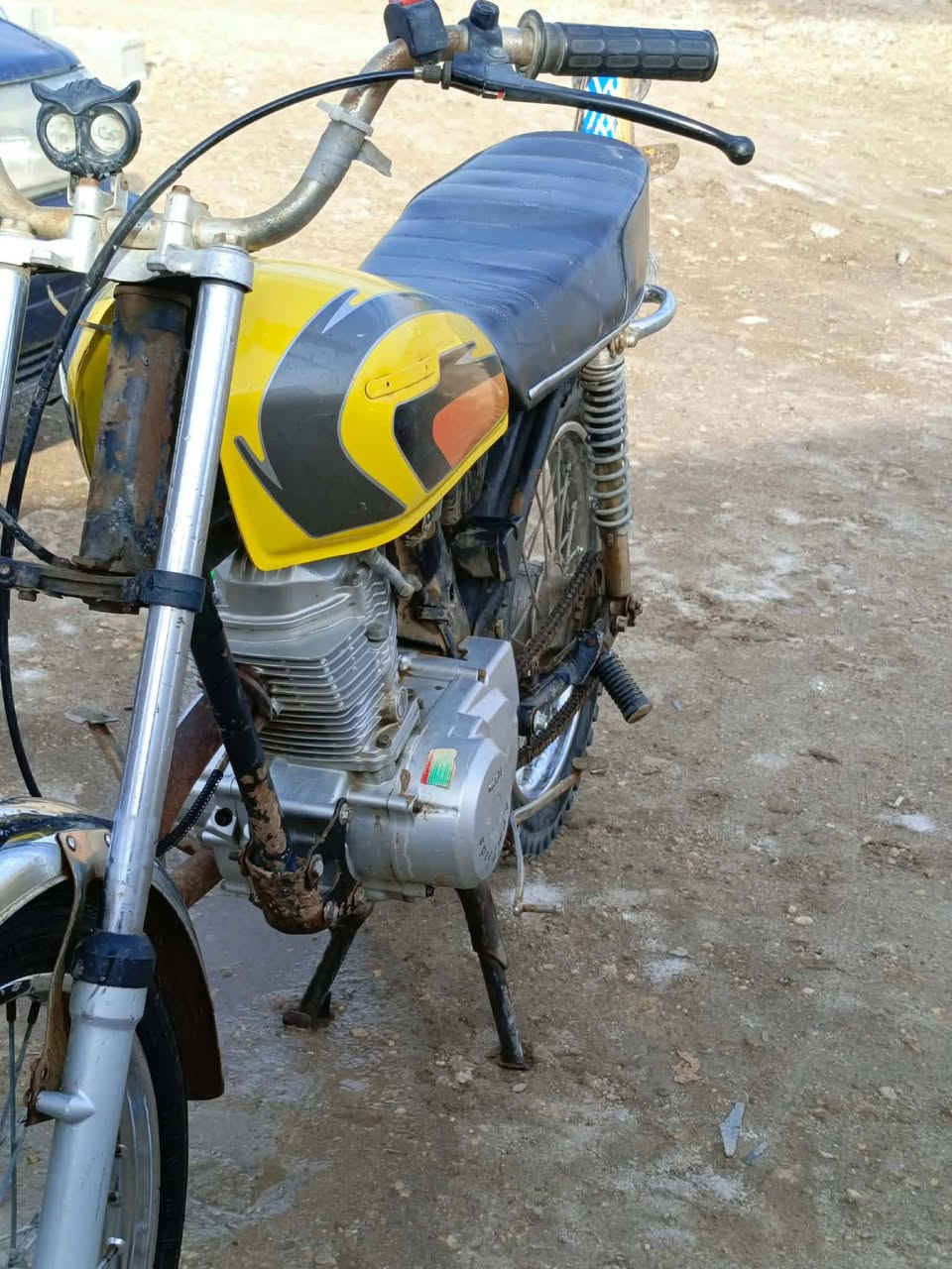 السلام عليكم دراجه للبيع تعمير 2025 والصاصي 2014 أوراق مكاني ناصريه قضاء الاصلاح السعر خاص ***********
