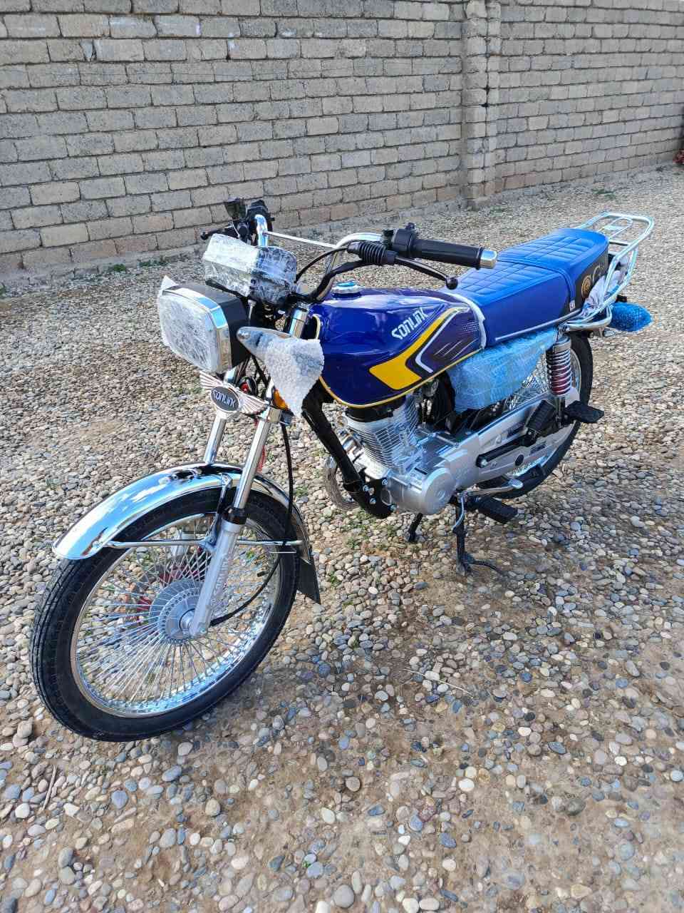 السلام عليكم  ماطور للبيع موديل 25 للاستفسار  رقم الهاتف  ***********
