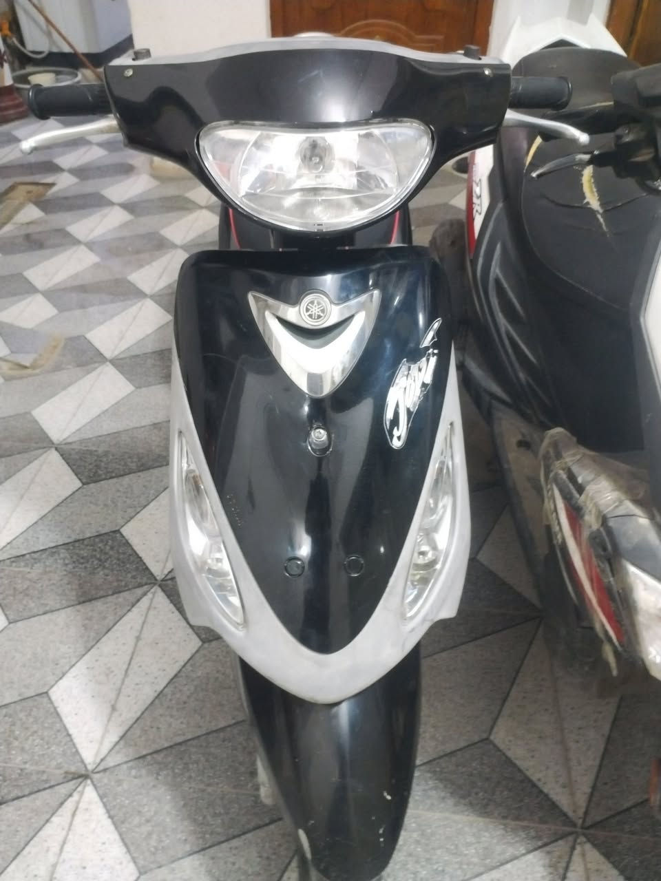 سلام عليكم شباب درجة للبيع ماكس منغولي درجة حلوه ونضافه شوفت عينك شرط وين ما يعجبك افحص ختم واحد ويه مكينه 

مكاني رميثه

سعره 850 بيه مجال للطيبن 💗


**إذا كنت صاحب هذا الإعلان وتريد حذفه لأي سبب، رجاءا أرسل رسالة إلى الدعم الفني**