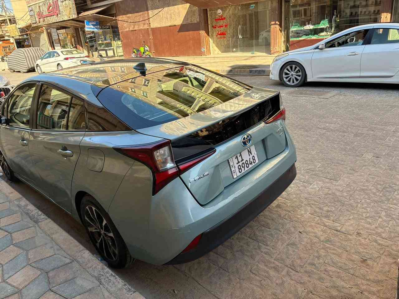 تيوتا بريوس هايبرد بانزين2019 
سياره ياباني اصل حادثه خفيف والصور مرفقه
محرك 1800
موصفات
تحكم جهتين
بصمه
بصمه أبواب
ترحيب عند الاقتراب
كشنات مخمل اسود
تخم تاير جديد
تبريد ثلج بعد اكو موصفات  بيها
السعر 125 وبيها مجال اتصل وتدلل ***********
