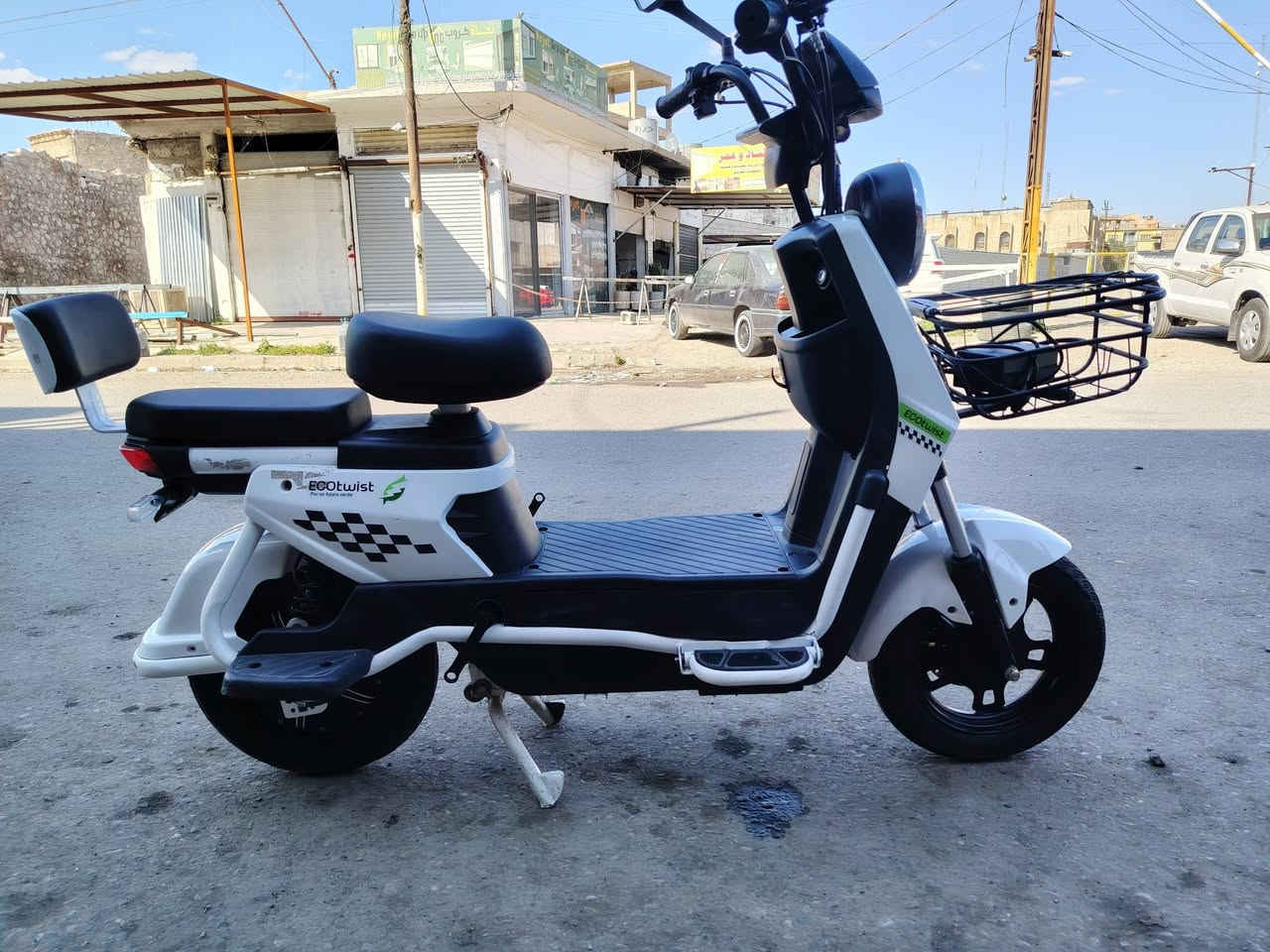 بايسكل شحن للبيع موديل 2025 اربع بطاريات ثلث سرعات شرط الفحص السعر ٣٠٠ وبيها مجال لشراي مكاني كركوك حي العسكري *********** وتساب ***********
