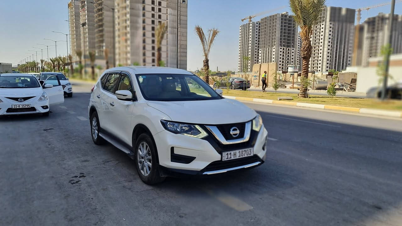 للبيع نيسان اكس تريل ٢٠١٩
خليجي اسلام شركه
سبعه راكب
 مغلفه جلد
دوسات خارجيه اكس تريل
مطريات اكس تريل
شاشه تحم ستيرن
ماشيه تقريبا ٩٨الف
كير ومحرك تبريد صدر كله مكفوووول
تخم تاير جديد لسبير طبعا مقدس
بيها طخه بدون صبغ او بارد واضحه بالصور
السيارة كلش نضيفه مال جنابه
السعر ١٨.٨٠٠الف وبيها مجال
١٨٨ورقه
*********** ابو امير
