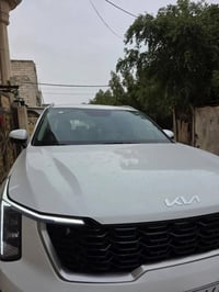 سيارة  سورنتا 2025 زيرو والي يحب يسفسر 07831963320 بل خدمه