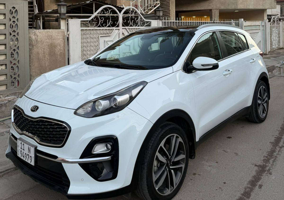 سبورتج 2020  ( خـليـجـي )
 مكينه 2000 دوش ماشيه 39000الف كيلو حقيقي لون ابيض داخل بيجي سياره بنروما بصمه  تشغيل عن بعد كشنات كهرباء  شاشه كامره خلفيه رقم بغداد رقم وهزه جديده اب اسمي سياره مكفوله من صبغ وتبديل بيه بارد كلش قليل بدايه جاملغ الامامي اليمنه  سياره جاهزه من كلشي تخم تاير وباتري ودهن جديد 

مكانه بغداد المنصور
***********
