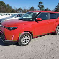 للبيع كيا صول  موديل٢٠٢٣ حادث جاملغ خلفي بدون أيرباك داخل بيجي ماشيه ٢...