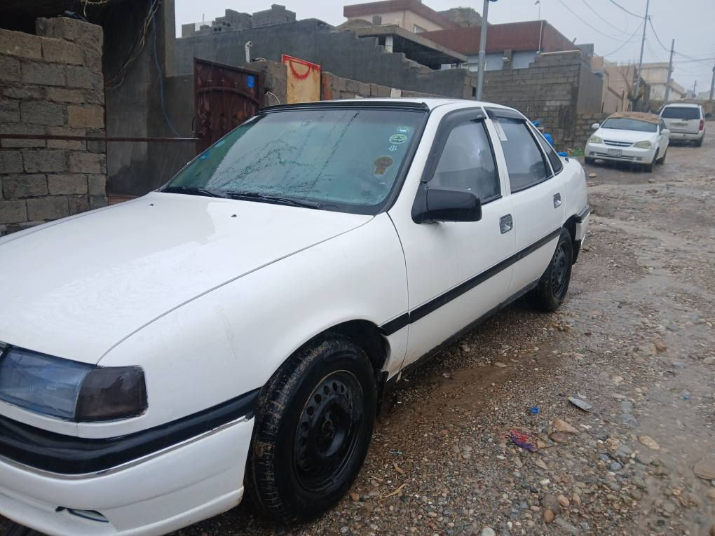 فيكترا مؤديل 1993 گئر عادي مه كينه 20 گئري به شه رت و مه كينه ى كم ده نگي هه يه زينكه و سه نه وي نويه تاكو2031 هه زه و فه حسي نويه جوار تايه ي نوي له بنه توند توله كاره بايي و كه رمي هه مووي مه زبوته بي ليدرانه و ليدراني نيه
وه ركه ران و براوه به شه رت ته كسي بووه كراوه ته وه خصوصي
وه كاله و به ناوكردن به شه رت
شوين. هه ولير
سعري 36 وه رقه و مجال شقلاوة, أربيل


**إذا كنت صاحب هذا الإعلان وتريد حذفه لأي سبب، رجاءا أرسل رسالة إلى الدعم الفني**