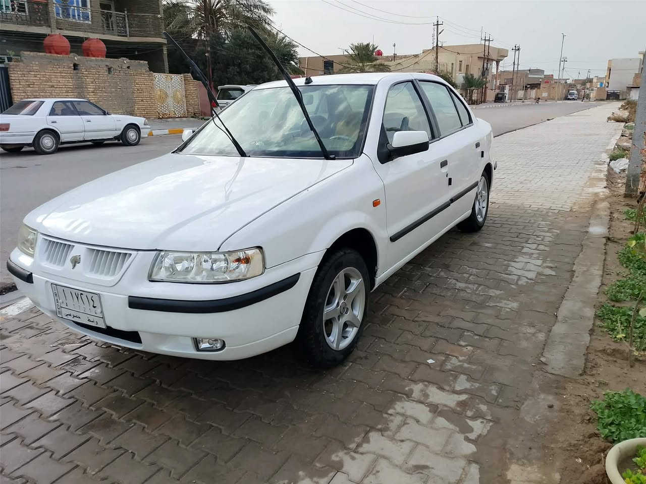 سلام عليكم سمند ٢٠١١ سياره مكفوله كفاله عامه كير ومكينه 
وحداديه وتبريد وتخم تاير كله جديد سياره مال جناي
دوشمه جديده سياره علا وضع الشركه تحويل مباشر
مكان السياره واسط مركز المدينه السعر تصل ودلل *********** وتساب
