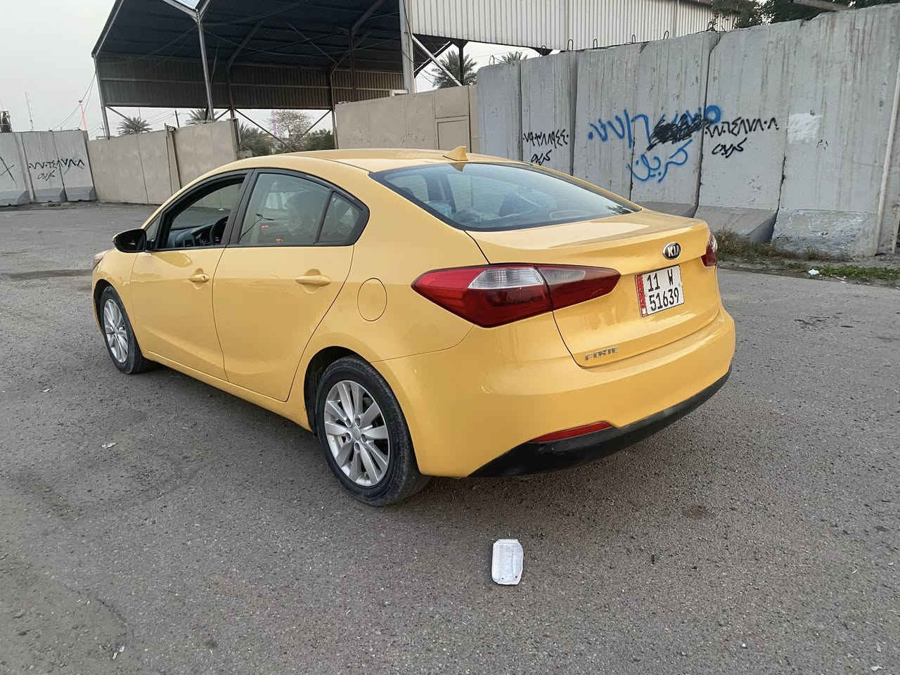 للبيع فورتي موديل ٢٠١٤
رقم بغداد انكليزي الجديد

مصفره هيئه وغرامات

حادثه جاملغ خلفي بدون دواخل

بجم كبس شركه

محرك ٢٠٠٠ دوش

السعر ٩٩

مكانه بغداد

***********
