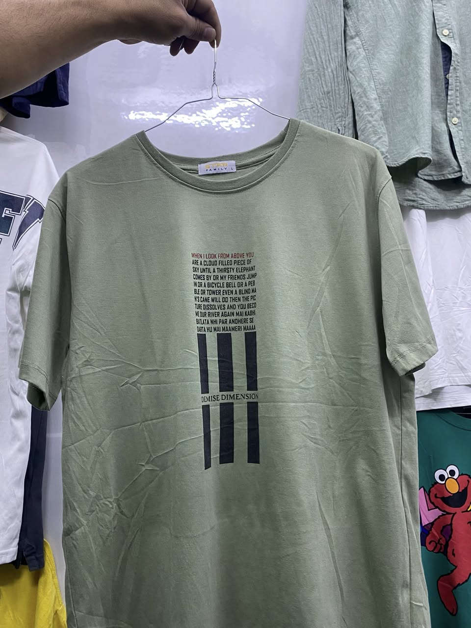 تيشيرت باله اوربي جديد 
القطعه ب5000بس كميه جبيره داخل المحل 
الزعفرانيه الاربع شوارع خلف ازياء عبود 
للحجز***********
