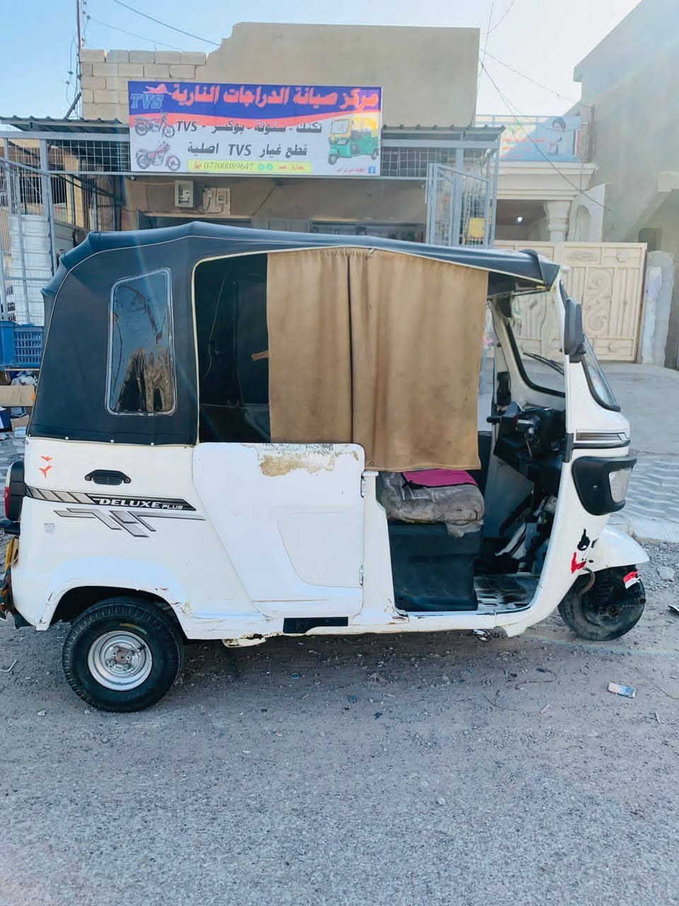 السلام عليكم
تكتك موديل 21شهر 11
اوراق اصوليه وصل بسمي تحويل مباشر 
مكفوله كفاله عامه من ضربه صبغ معجون 
مكينه مكفوله 
المكان بابل القاسم 
السعر 5400وبيه مجال 
الشراى يتصل ***********
