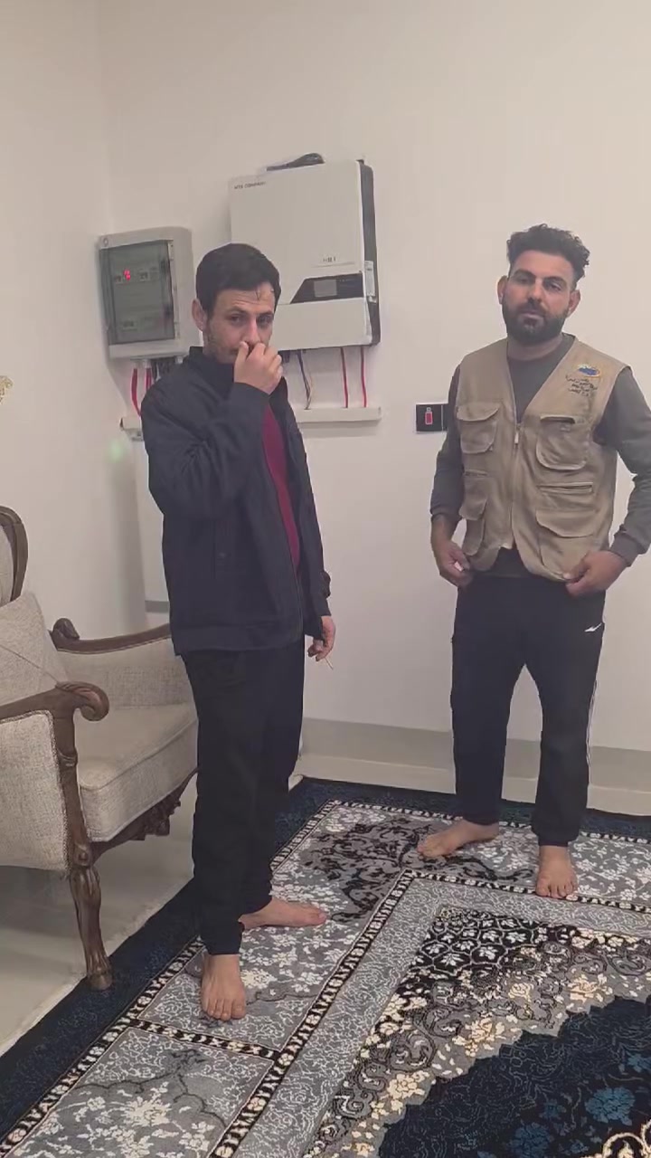 أللهم صلي على محمد وآل محمد 
منظومة رقم ١٩١ 
منظومة رقم ١٩٢ 
منظومة رقم ١٩٣ 
منظومة رقم ١٩٤ 
منظومة من وكيل شركة الاضواء الحرة شركة  mts  في ديالى الخالص 
منظومة طاقة شمسية ١٦ أمبير ليلي نهاري تكونت من انفيرتر ٦٢٠٩ واط ومن بطارية ٥١ فولت ٣٠٠.امبير عدد واحدة من الواح طاقة شمسية عدد عشرة قدرة اللوح ٦٢٠ واط 
السعر مع التوصيل والتركيب ٥٤٠٠٠٠٠
منظومة طاقة شمسية ٨ أمبير ليلي نهاري تكونت من انفيرتر ٤٢٠٩ واط بطارية ٢٤ فولت ٣٠٠.امبير الواح طاقة شمسية عدد خمسة 
سعر المنظومة ٨ أمبير ليلي نهاري ٣٢٥٠٠٠٠
للطلب والاستفسار التواصل على الرقم *********** او ***********  او مراجعة مكتبنا في فلكة مصطفى جواد مقابل مطبعه الخالص ومن الله التوفيق والسداد
