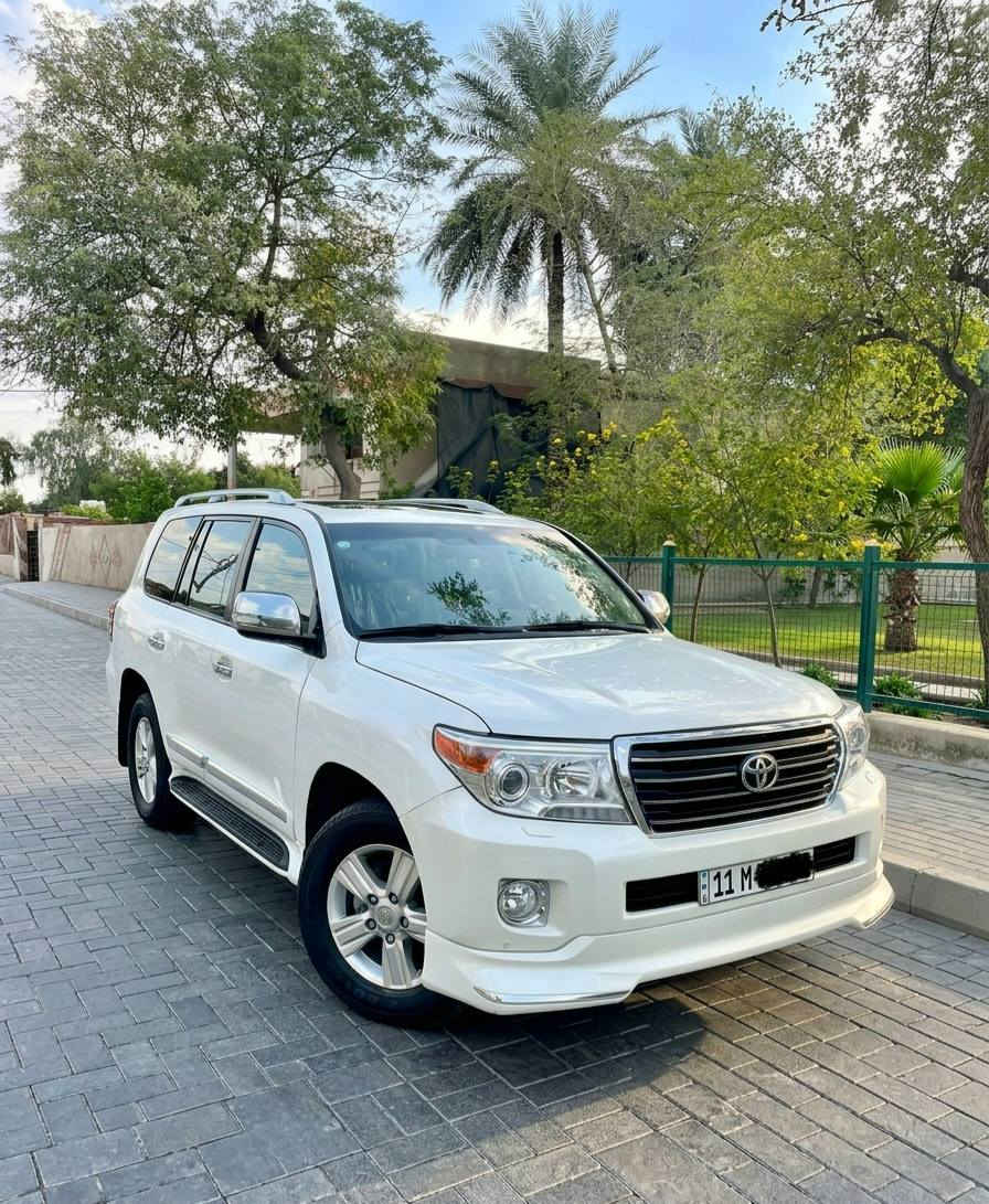 تـيـوتـا لانـدكـروز 2015 لـلـبـيـع 410 وبيها مجال فـول مـوصـفـات SAS ضـمـان شـركـة سـاز  تـشـغـيـل عـن بـعـد مـري شـفـط فـتـحـة هـوك سـحـب مـحـرك 6 سلندر تـبـريـد 3 قـطـع فـور ويـل 4x4 حـساسات مـقـاعـد كـهـربـاء كامرة 
كـيـر مـحـرك صـدر لـغـود شـاصـي كـلـة مـكـفـول فـقـط بارد بسيط في اجزاء السيارة  مـاشـيـة 170 الف كيلو رقم بغداد 
تـرهـم مـراوس *********** . *********** الـعـنـوان بـغـداد الـدورة الاثورين .ابـو فـهـد الـجـمـيـلـي .
