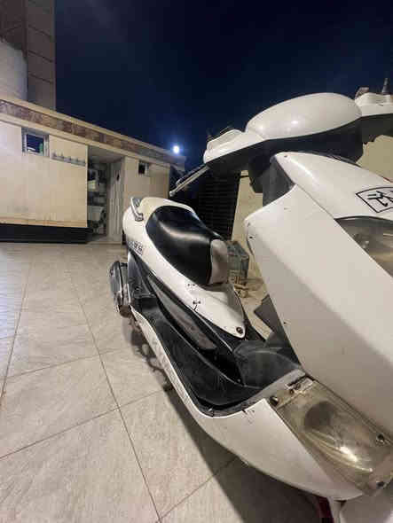 السلام عليكم
دراجة كوماكي للبيع و هاي صورها كدامكم 
محرك كفالة 
السعر 875 و بي مجال المفاوضة 
للتواصل على الصفحة و على الرقم ***********
المكان حله شارع 60
