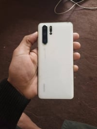 هواوي P30 برو • ١٢٨ جيجا • ٨ رام