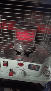 صوبه للبيع بيهه كسر بالجامه بس ما مأثر عليهه شغاله مثل ما موضح بالفديو مابيهه اي شي
***********
