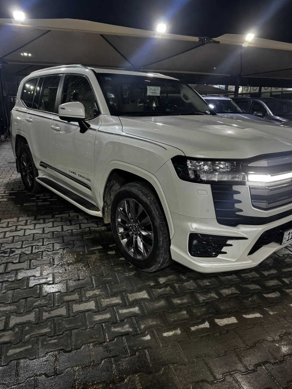 لاندكروز GXRموديل 2024 ماشيه 14الف ساز باب اول ام ضمان لمتدد بلادي مكفوله كفاله عامه المواصفات معروفه ماحاجه اشرحها مكان كربلاء غير متواجد ع الفيس الهاتف 
***********
