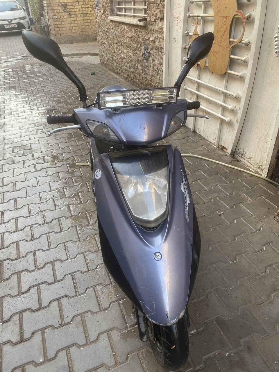 سلام عليكم
دراجه بريز  140
داجه مكفوله 
كفرات مختمه 
مكينه برغي ممفتوح بيهه
كهربائيات كله شغاله 
دراجه لك مال رمبه
نوزل مو كابريتر 
جيب فيتر وتعال افحص 
 اوراقها كله موجوده  (السعر 900الف وبيه مجال )
***********
