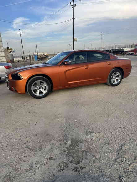 السلام عليكم 
اخوان مكلف بالنشر رقم صاحبها 👇اتصل 
دوج جارجر 2011
لون مميز مشمشي 
رقم سليمانيه جديد 
الضرر راس الجاملغ والبوند بارد وبدلهن صاحبها علمآ القطع موجودات إذا تحب تشوفهن يعني لاداخل ولاايرباك 
محرك وكير جدد قبل كم يوم شادهن اكسل شرط 
السيارة عليها ادامه كامله مابيها اي نقص ماتحتاج اي مصرف 
طخم تاير جديد 
صدر خلفي وأمامي جديد 
#السعر 155بالنقد وبيها  مجال بصيط  
#مقدمه 80يرهم اقل شي 79مايرهم والسعر حسب الاتفاق 
مكان السيارة ناحيه القيارة 
للاستفسار 
***********بي واتساب
