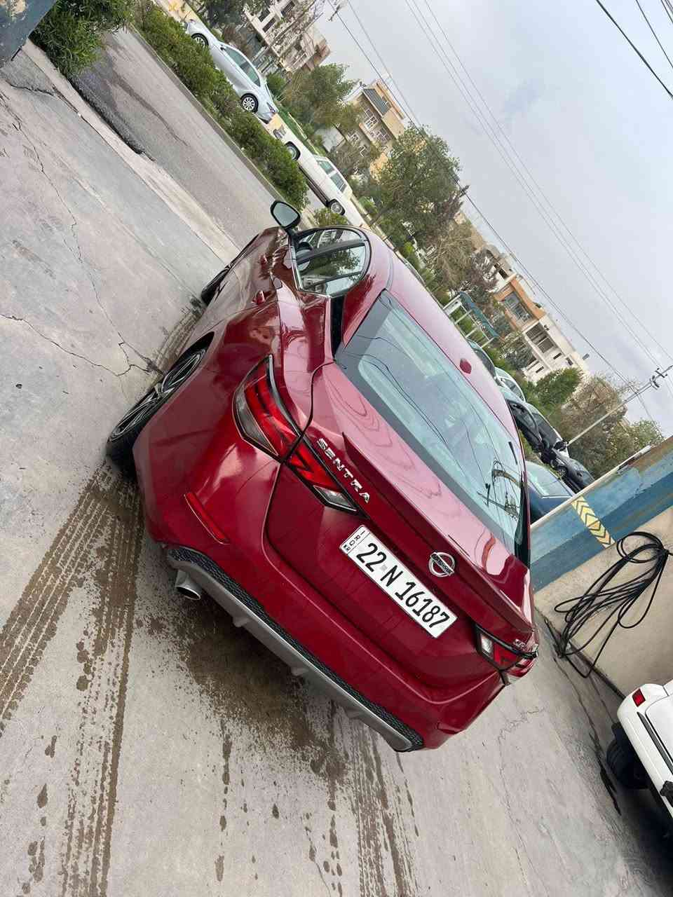 Nissan santara SR 2023
رقم اربيل هزة وفحص وسنوية جديدة
اخواني السيارة بيها قطعتين من امريكا 
وبالعراق قطعتين ونص صار بيها جاملغ خلفي وقبغ صندوق 
السيارة جاهزة  طخم تاير جديد 
تبريد حساسات 
تشغيل عن بعد 
مكاني موصل 
باسمي وتحويل مباشر
السعر 100$ قفل يعني دفتر
***********
